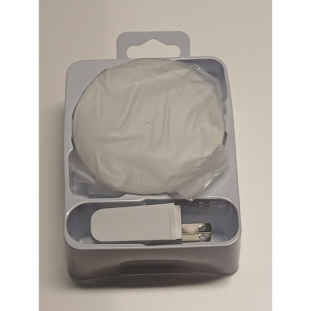 Belkin Boost Up Wireless Charging Pad 10w F7u082 White -Excellent